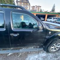 PORTA ANTERIORE DESTRA PER NAVARA D40 2007