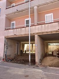 Ussana. Villetta a schiera quadrivano con cortile