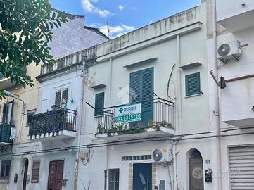 CASA INDIPENDENTE A PALERMO