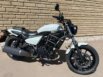 KAWASAKI Eliminator 500 Abs