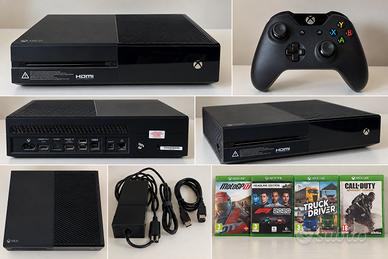 Xbox One 1TB + Controller + 4 Giochi + Cavi