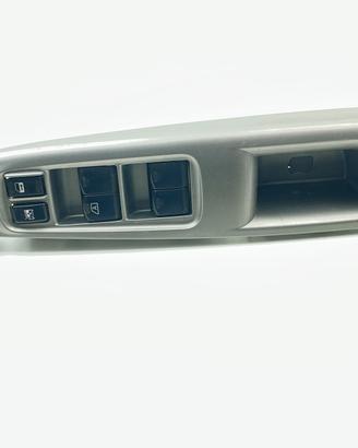 PULSANTIERA ANTERIORE SINISTRA SUBARU Forester 3°