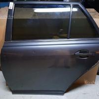 Porta posteriore sinistra Toyota Avensis 2007