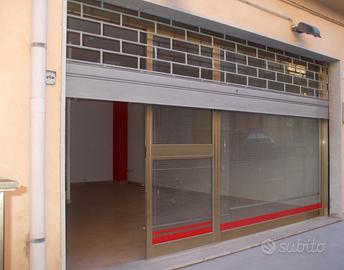 Locale disponibile a pozzallo