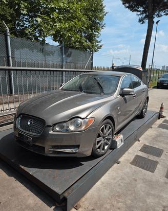 JAGUAR XF 1a Serie DEL 2008 PER RICAMBI