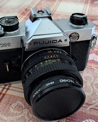 Macchina fotografica Fujica STX-1