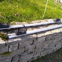 Porta pacchi per auto in alluminio con serratura