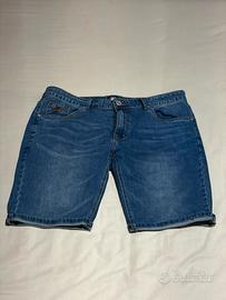 Pantaloni jeans corti