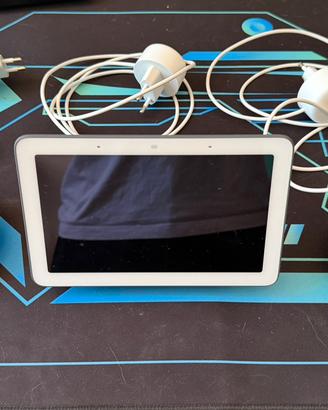 Google Nest Hub + 2 Google Nest mini