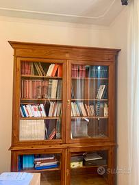 Vetrina antica restaurata