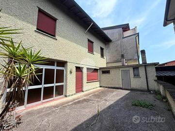 CASA INDIPENDENTE A CASTREZZATO