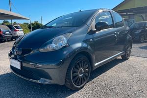 Toyota Aygo I 2005 5p 1.0 Sol m-mt