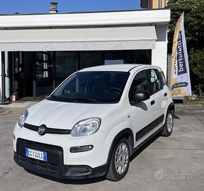 Fiat Panda 1.0 Hybrid Street Van 4 posti