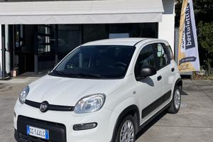 Fiat Panda 1.0 Hybrid Street Van 4 posti