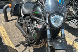 Kawasaki Vulcan S 650 del 2022 con 2200 km 