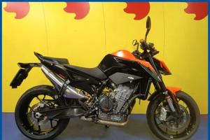 KTM 890 Duke Garantita e Finanziabile