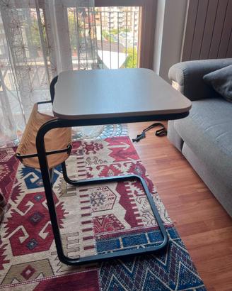 Tavolino IKEA per divano / PC