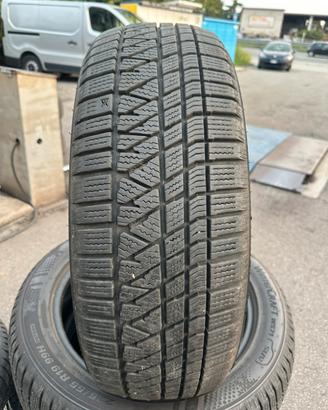 225 55 19 kumho invernali