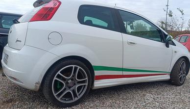 Fiat GRANDE PUNTO T-JET 