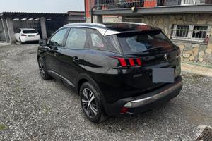 PEUGEOT 3008 1.5 HDI 8 MARCE AUTOMATICO