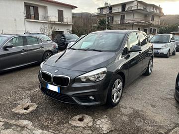 Bmw 216d 5p. Sport