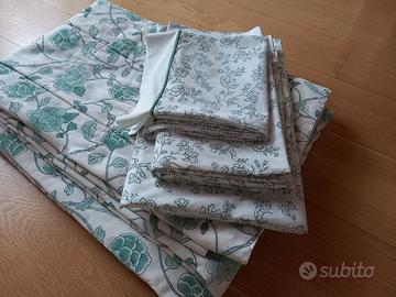Copriletto con completo lenzuola Frette 