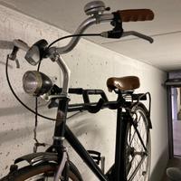 Bici da strada uomo nera