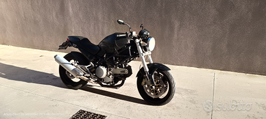 Ducati monster 620 dark