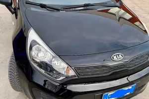 KIA Rio 1.1 auto Neopatentato