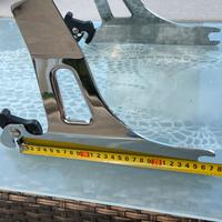 Sissy bar Harley Davidson con portapacchi