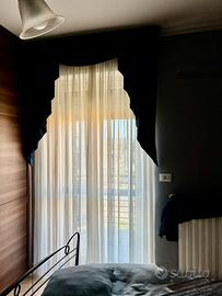 Tenda bianca con mantovana blue +  reggitenda