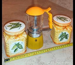 Set  Caffettiera Velox 3'tazze con due barattoli 