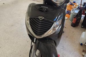 Honda SH 150i
