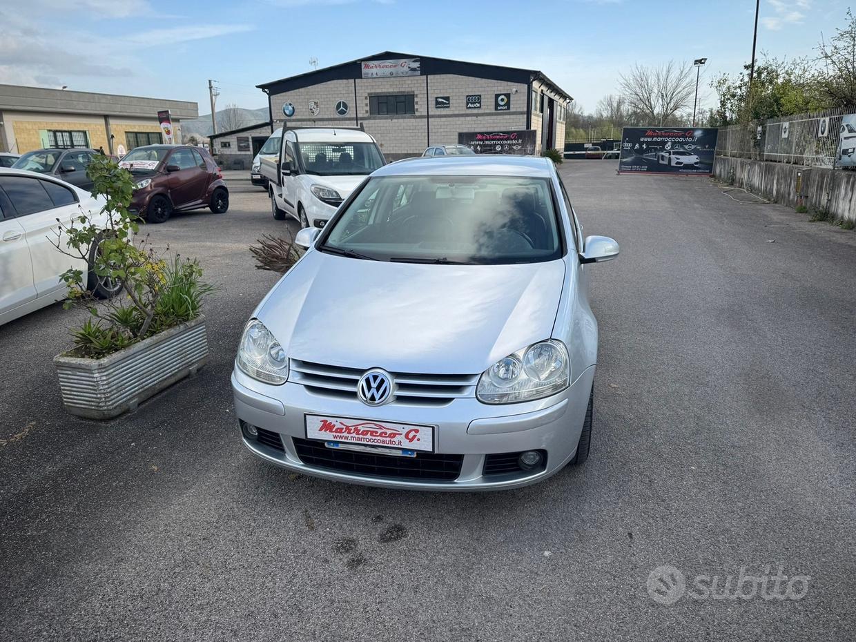 VOLKSWAGEN Golf 5ª serie