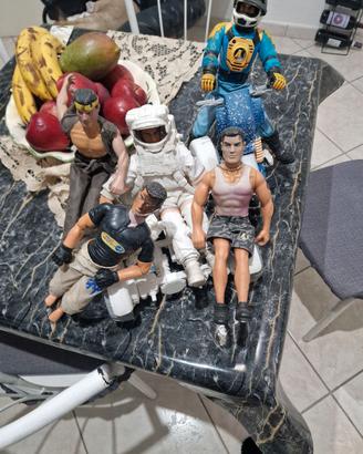 15 action man cn accesori  buone condizioni  vinta