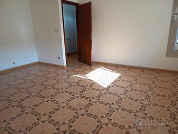 Agrigento stanza uso ufficio