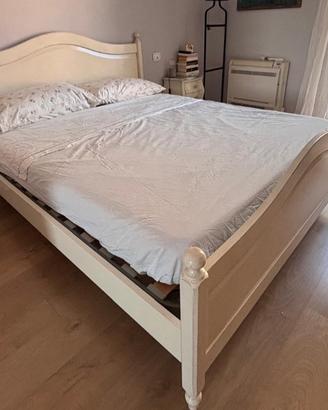 Letto matrimoniale