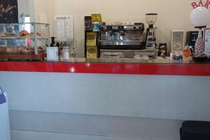 Bar dentro palestra completamente accessoriato