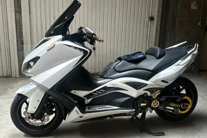 Yamaha Tmax 530