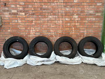 Gomme Goodyear Efficient grip Cargo 2