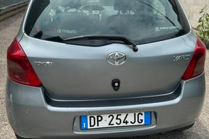 Toyota Yaris 2008 1.3 benzina
