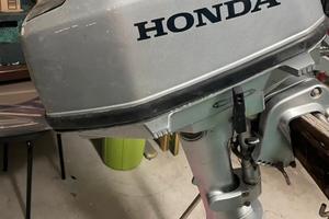 Motore Honda bf 5 cv 2018 per pezzi di ricambio