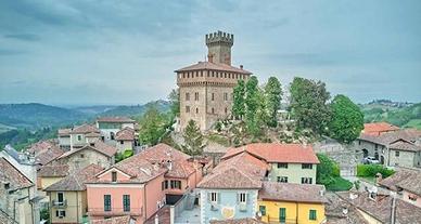 Villa di 190 m² con 5 locali a Rocca Grimalda
