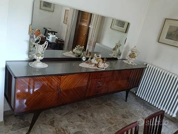 Credenza 