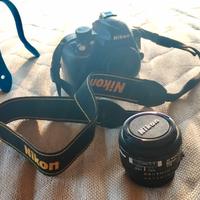 Reflex Nikon D3300 + Nikkor AF 50mm f/1.8