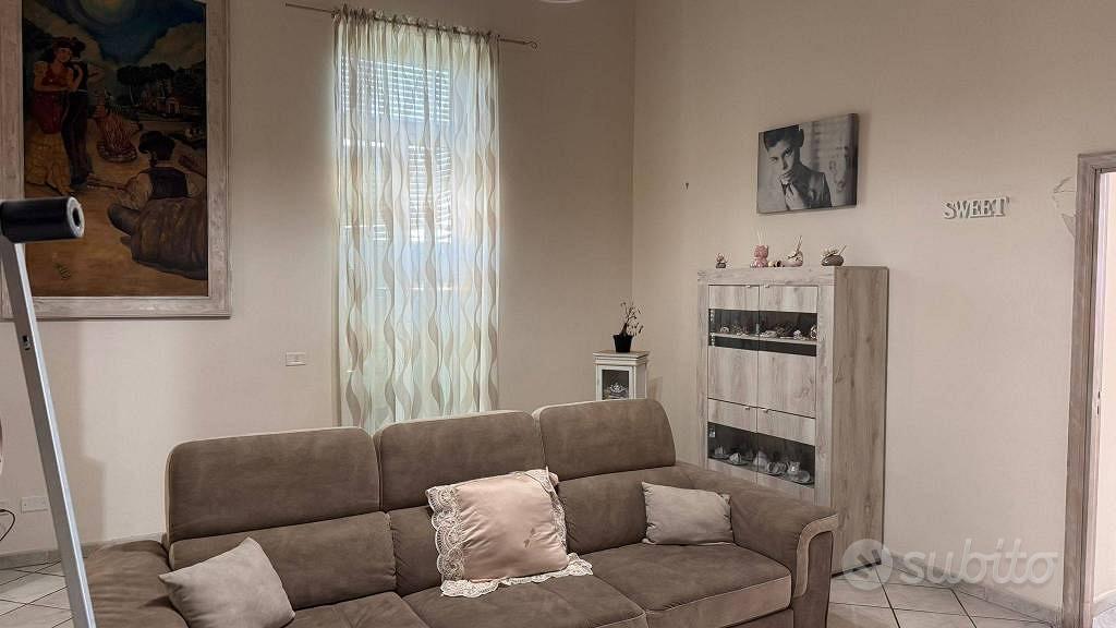 Appartamento di 130 m² con 5 locali a Napoli - Vista 6