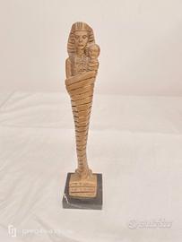 statua faraone