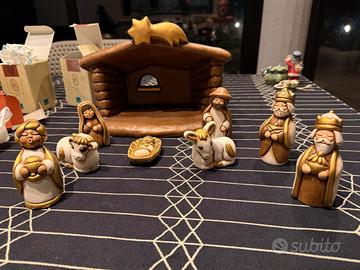 Presepe THUN completo con capanna 9 pez.