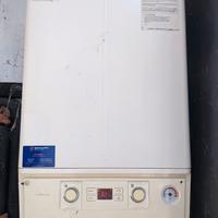 Caldaia murale a condensazione istantanea IMMERGAS