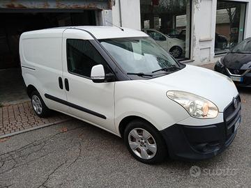 fiat doblò autocarro